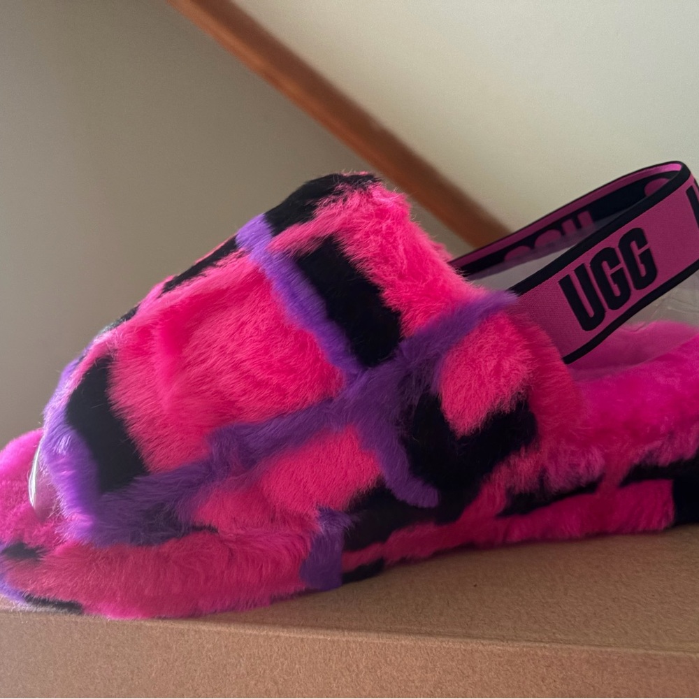 UGG Vibrant Pink and Purple Fluffy Slippers - Picture 2 of 4